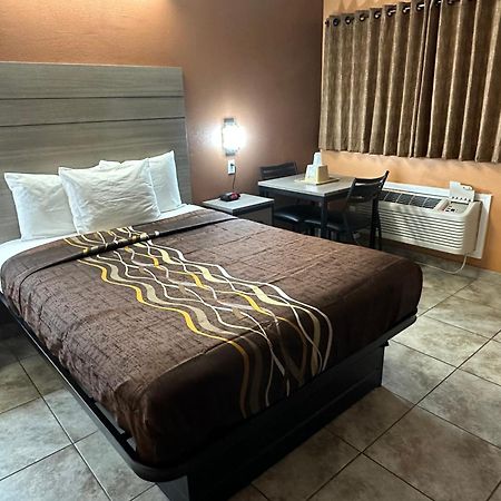 New Corral Motel Вікторвілл Екстер'єр фото
