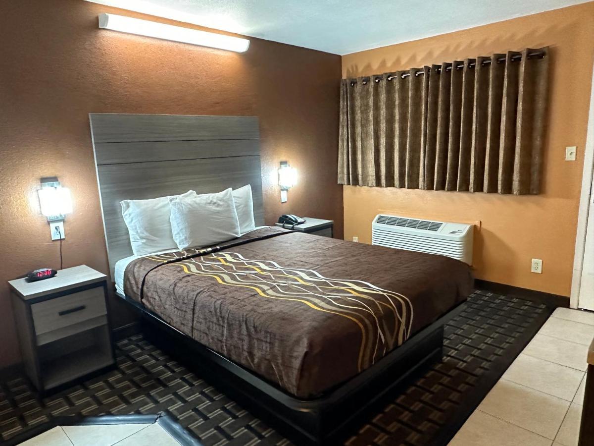 New Corral Motel Вікторвілл Екстер'єр фото